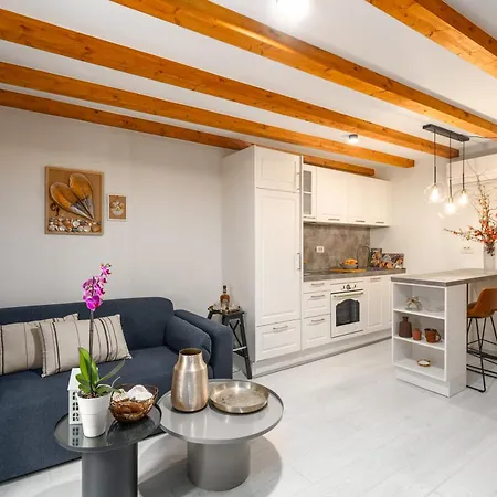 Apartman Piazzetta Premium In Old Town *