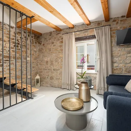 Piazzetta Premium In Old Town Lägenhet Poreč